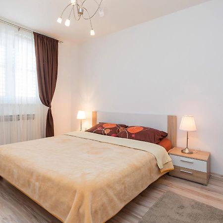 Tasha Apartamento Poreč Exterior foto