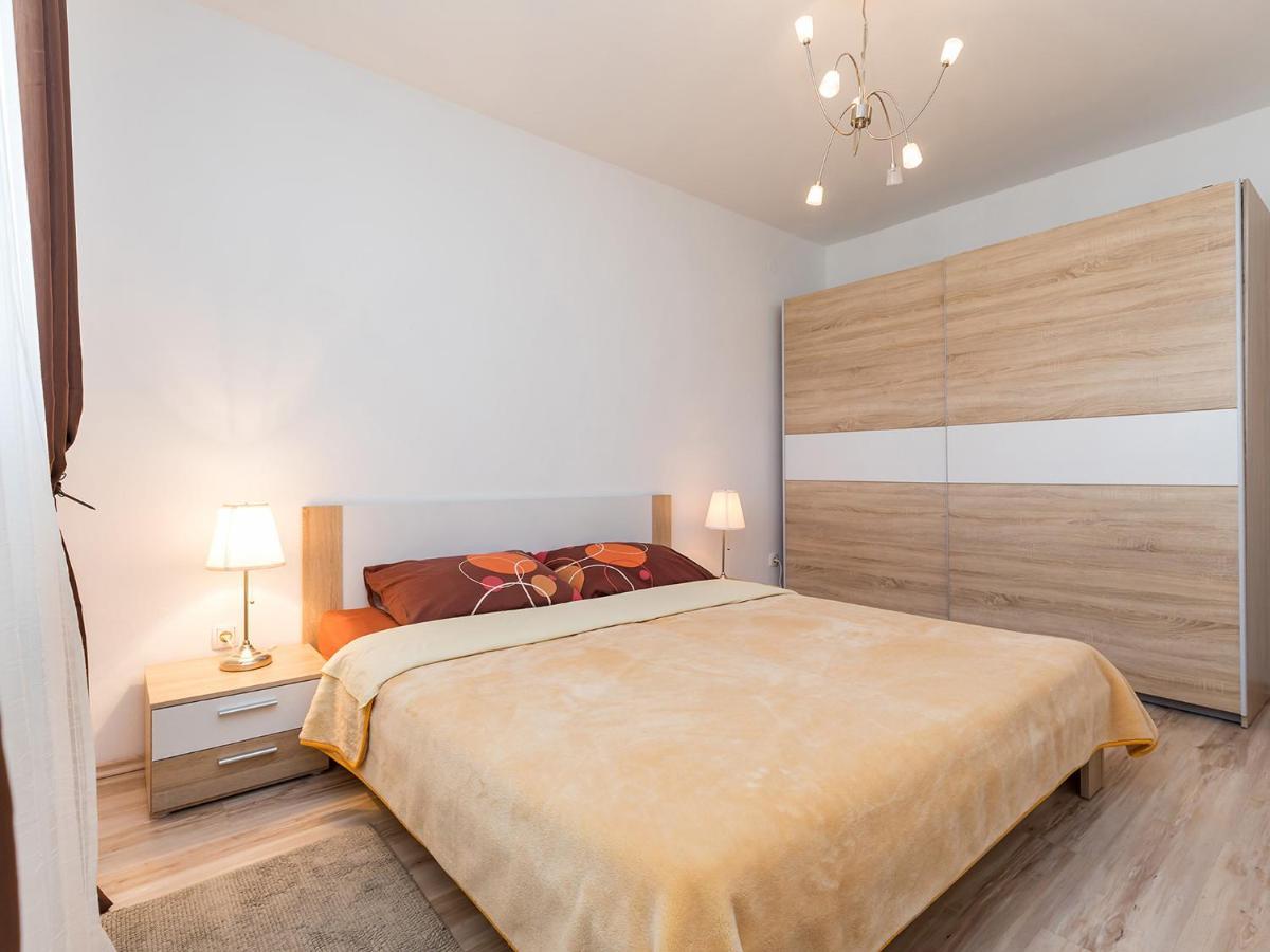 Tasha Apartamento Poreč Exterior foto